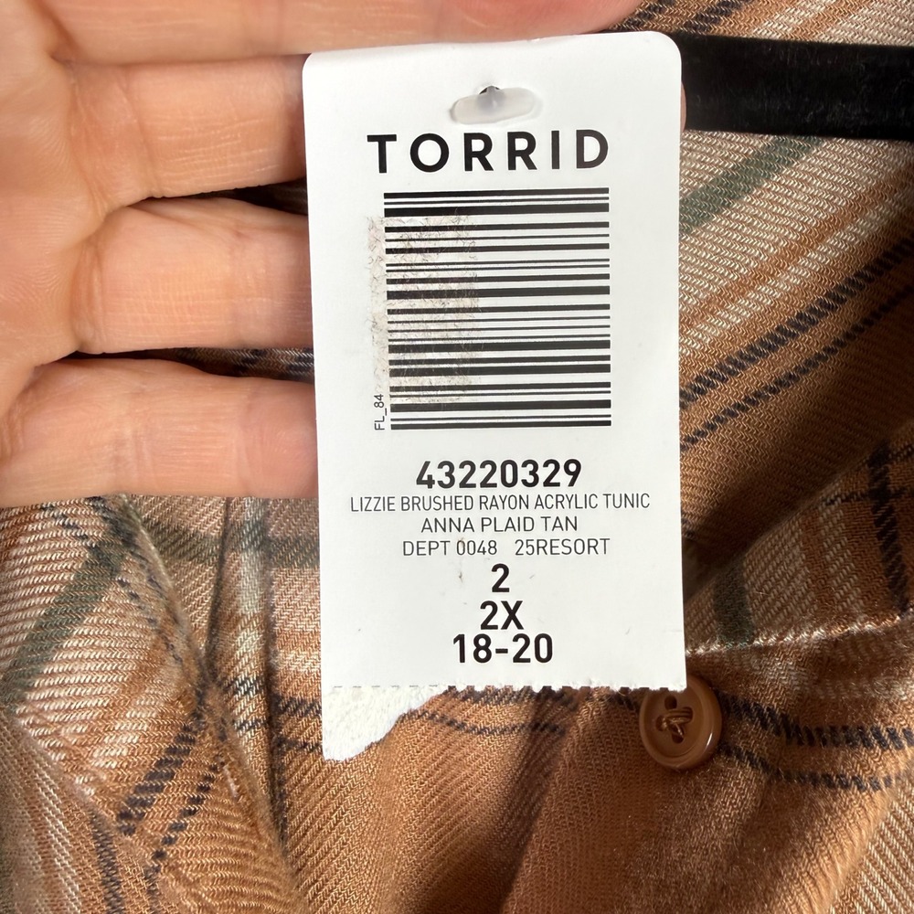 NWT Torrid Tan White Flannel Button Down Long Sleeve Tunic Shirt Size 2X - Picture 3 of 6